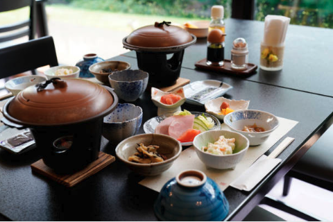 美肌と腸活の深い関係｜温泉美人になるための新習慣